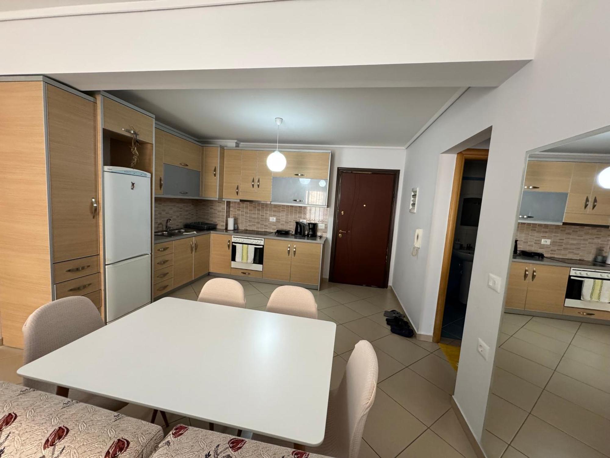 Comfort 1 Apartment ซารานเดอ ภายนอก รูปภาพ